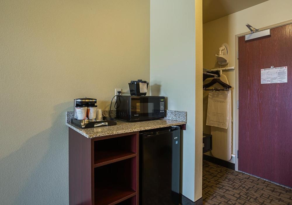 Cobblestone Inn & Suites - Altamont Imagen 11