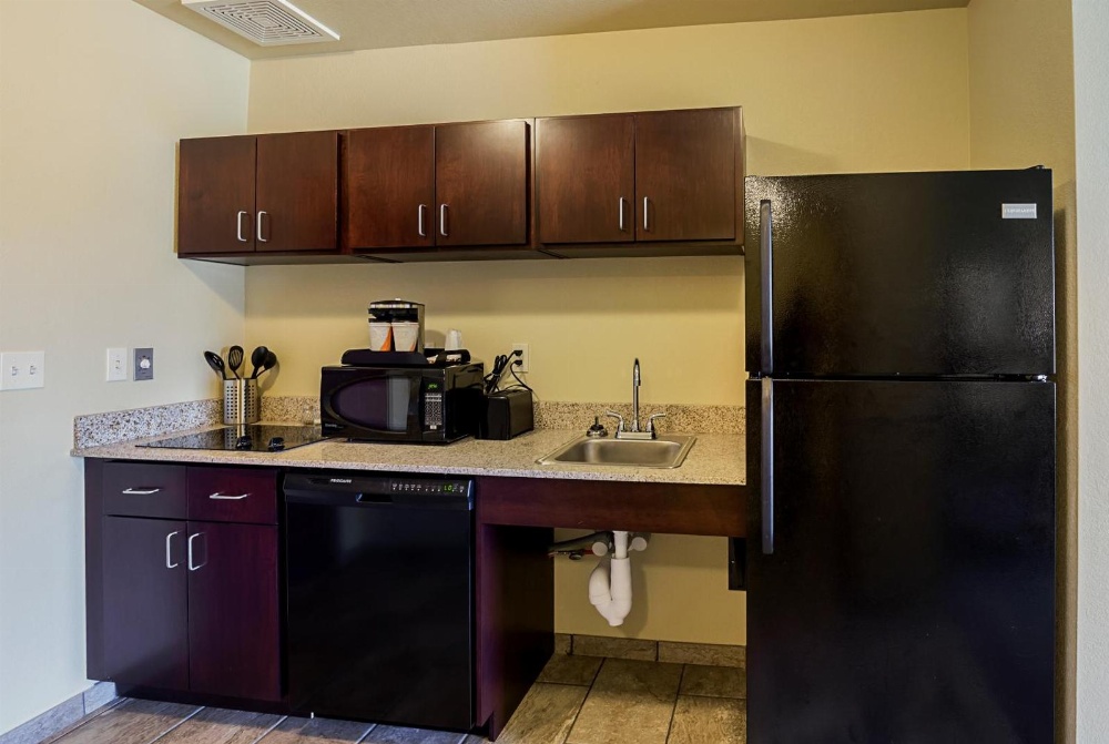 Cobblestone Inn & Suites - Altamont Main image